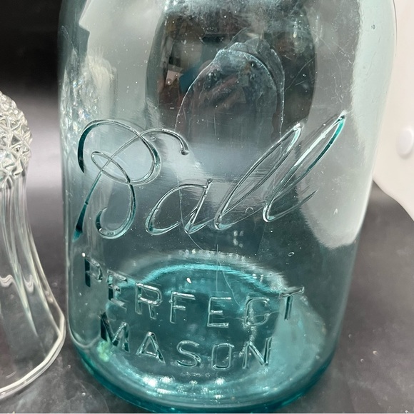Vintage Decor Lot Aqua Ball Canning Jar ,leather Coin Purse/ mismatched sconces - Picture 12 of 16